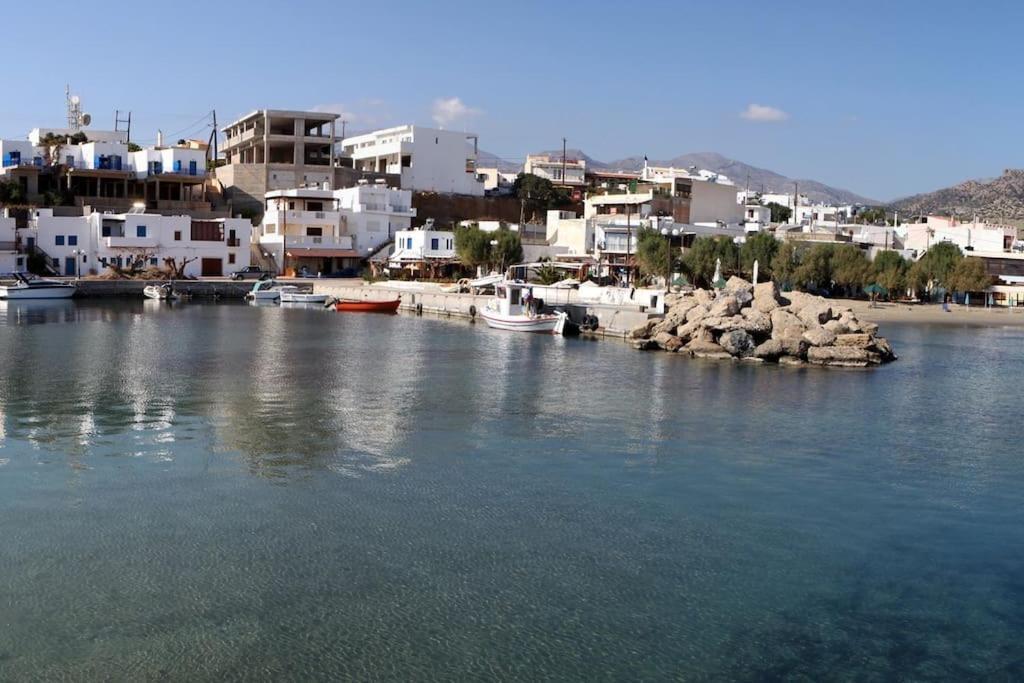εξοχη και θαλασσα